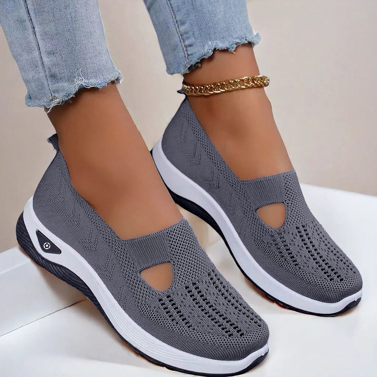 ⭐️Last Day 59% OFF Fall Promotion⭐️Women's Casual Orthopedic Walking Flats for Middle-Aged and Seniors