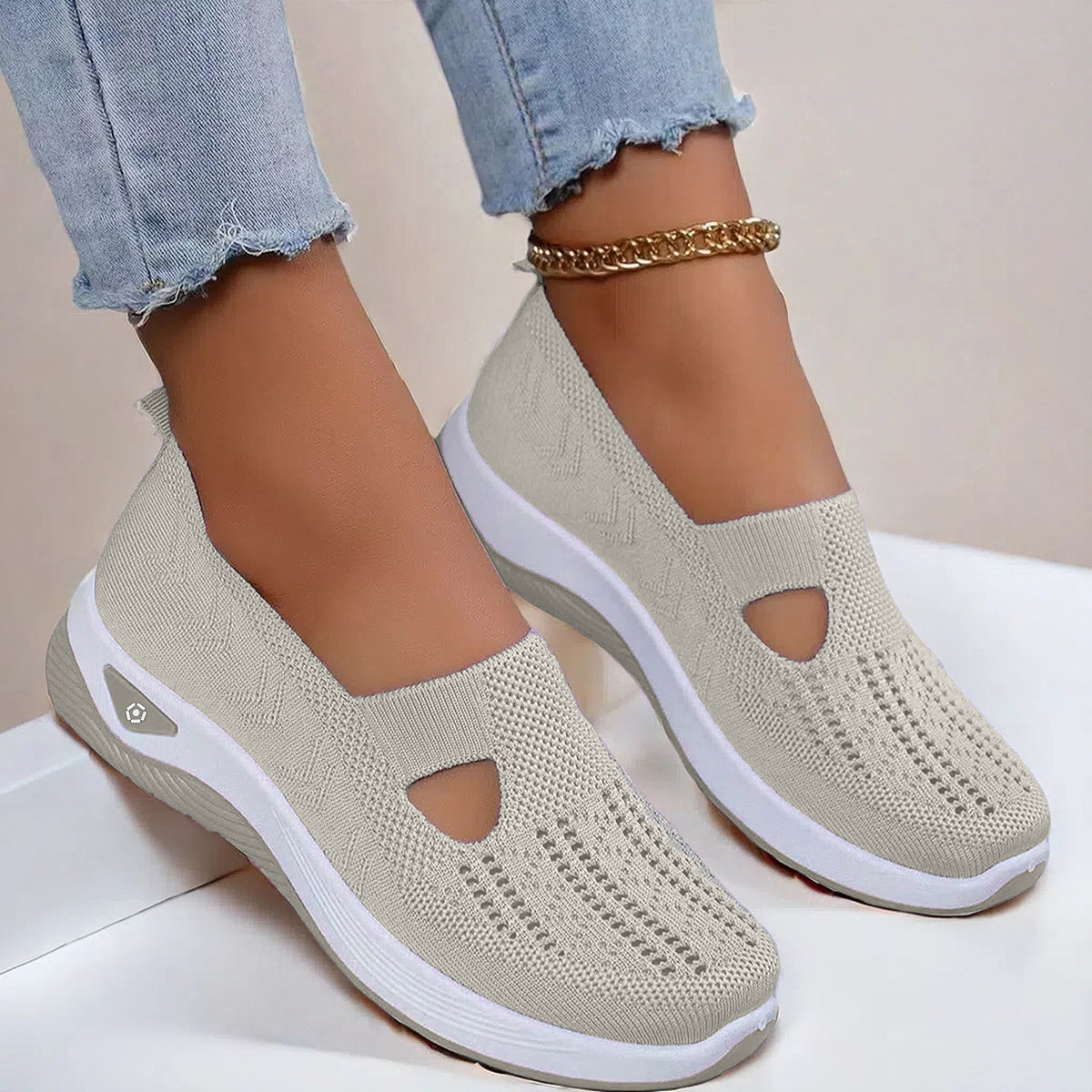 ⭐️Last Day 59% OFF Fall Promotion⭐️Women's Casual Orthopedic Walking Flats for Middle-Aged and Seniors